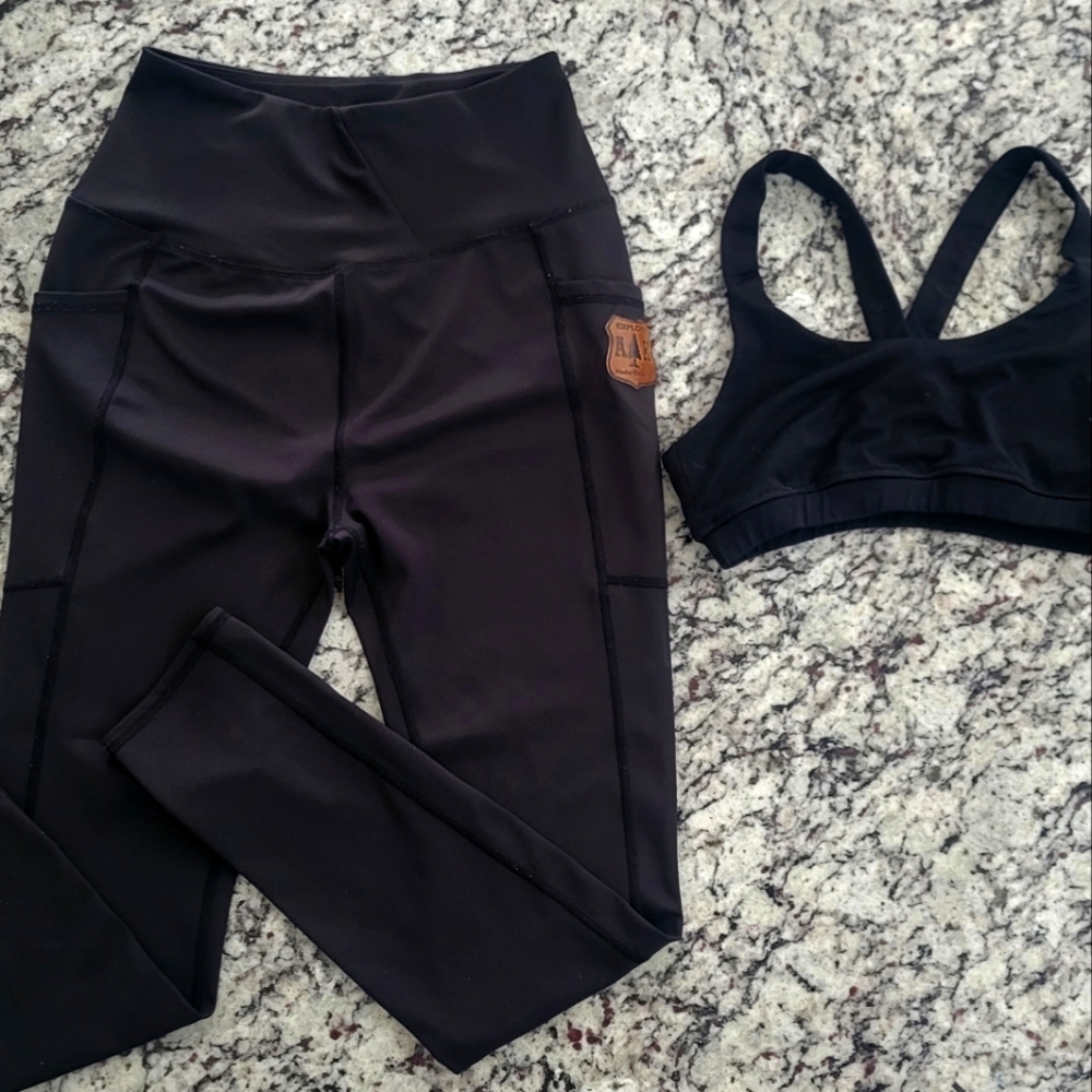 High waisted Alaska Chick's leggings